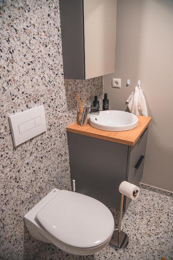 Cozy Studio By The City Centre Apartment เรคยาวิก ภายนอก รูปภาพ